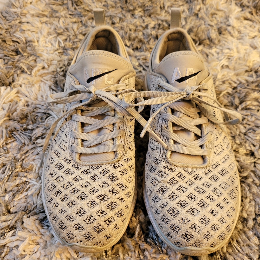 APL Women's TechLoom Phantom Size 8.5